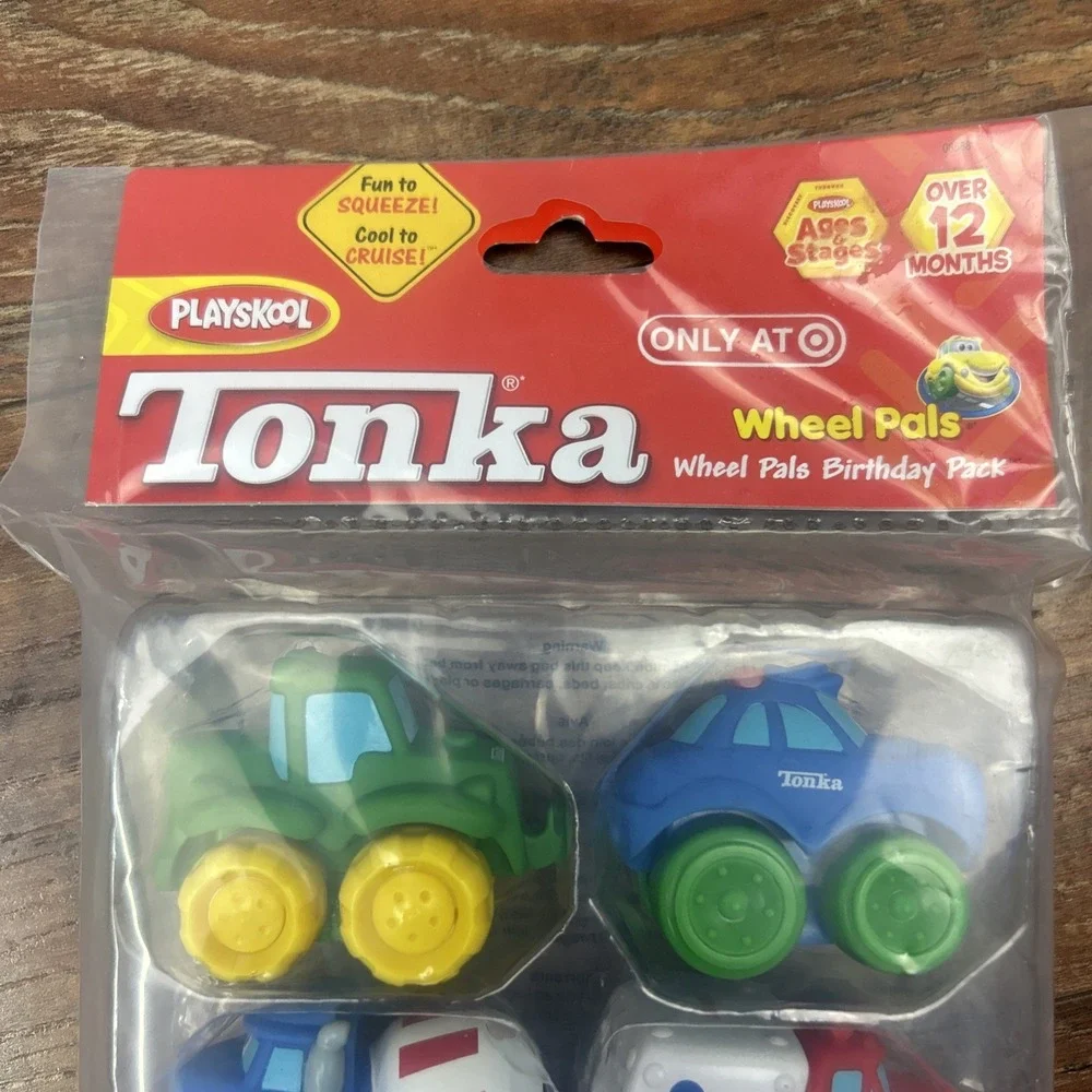 Playskool Tonka Wheel Pals Birthday‎ Pack 8pc Target Exclusive Very Rare NEW